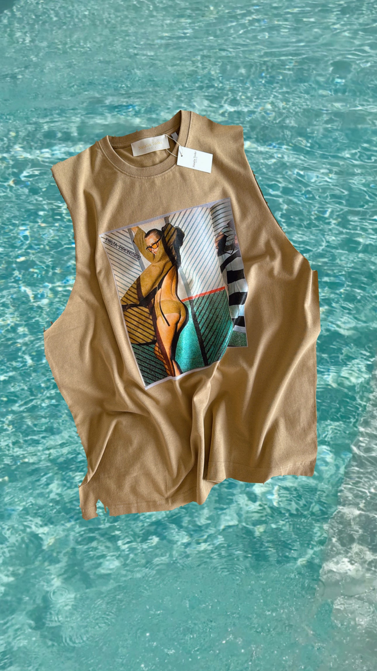 Sleeveless Tee / DEJA BRONZEE