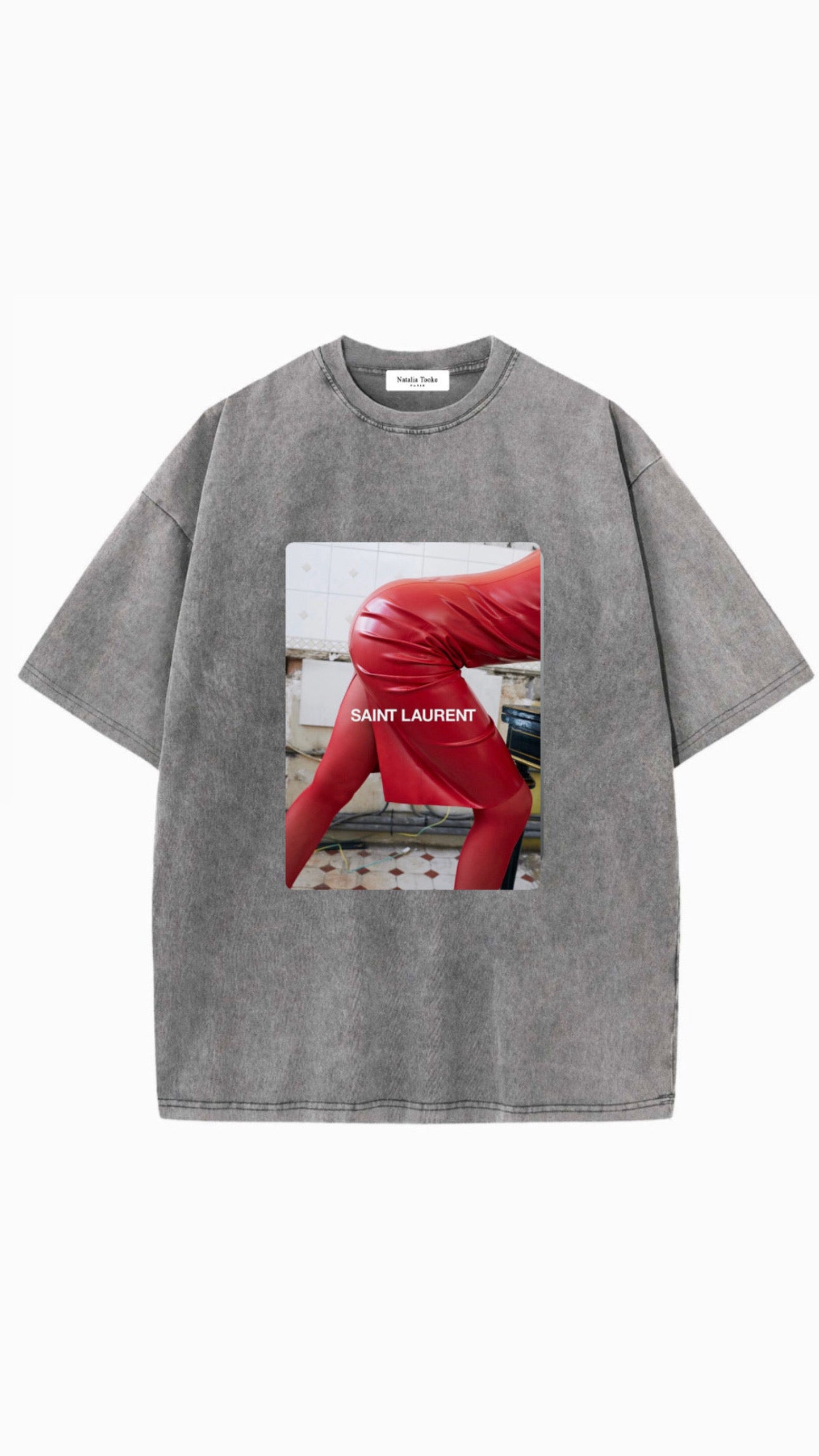 T-shirt / Y/ Red Dress