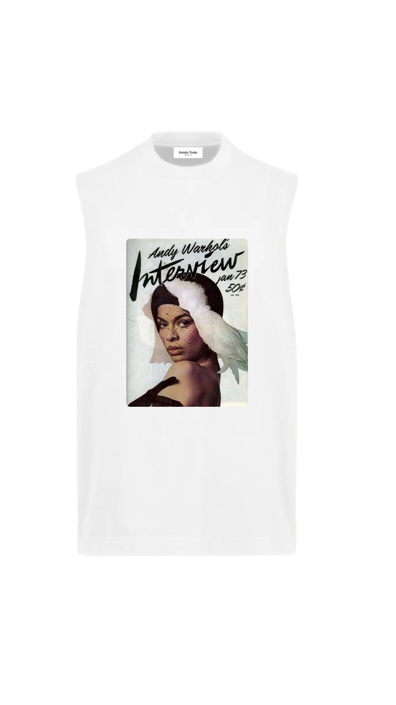 Sleeveless T-shirt
